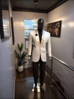 Silver Vine White Embroidered Tuxedo Blazer - Image 4