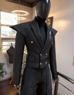 Shadow Cape Black Double-Breasted Men's Suit - Image 4